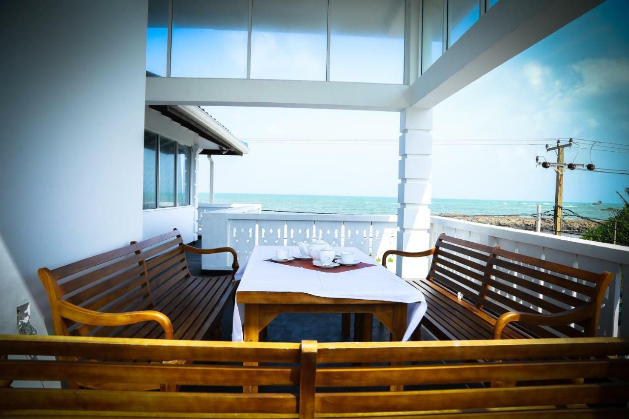 Hikka Ocean Resort Hikkaduwa Ngoại thất bức ảnh