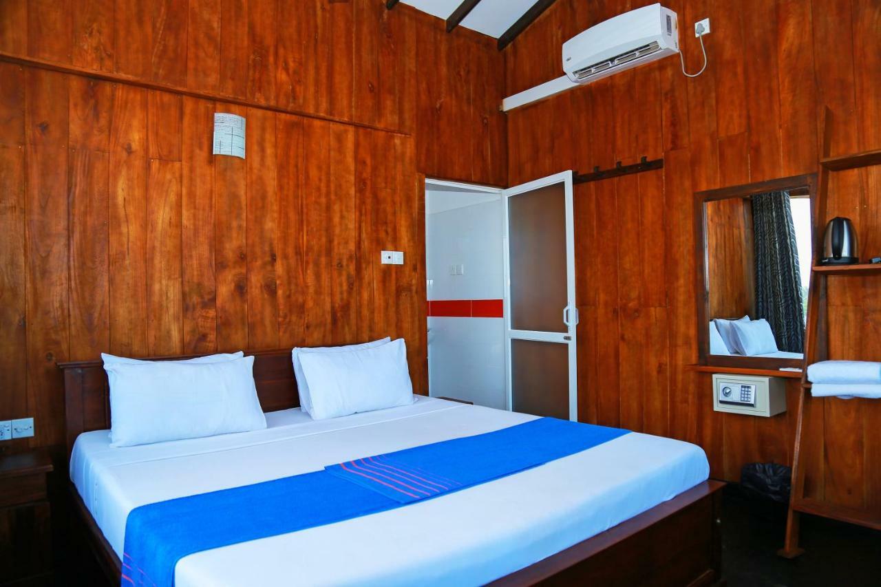 Hikka Ocean Resort Hikkaduwa Ngoại thất bức ảnh