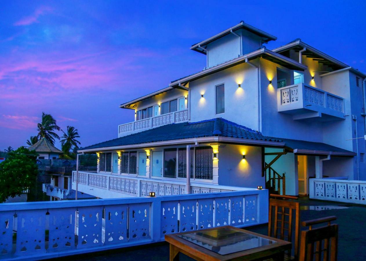 Hikka Ocean Resort Hikkaduwa Ngoại thất bức ảnh