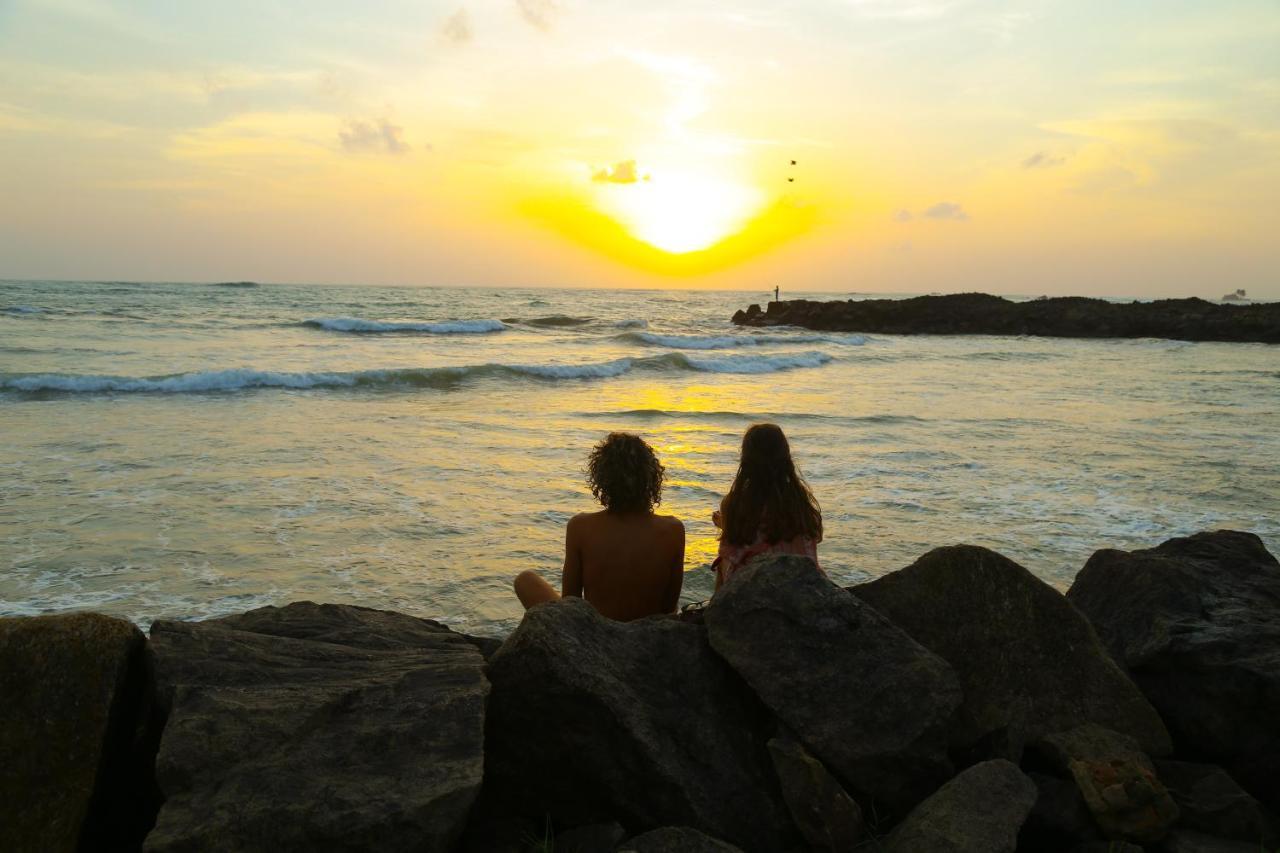 Hikka Ocean Resort Hikkaduwa Ngoại thất bức ảnh